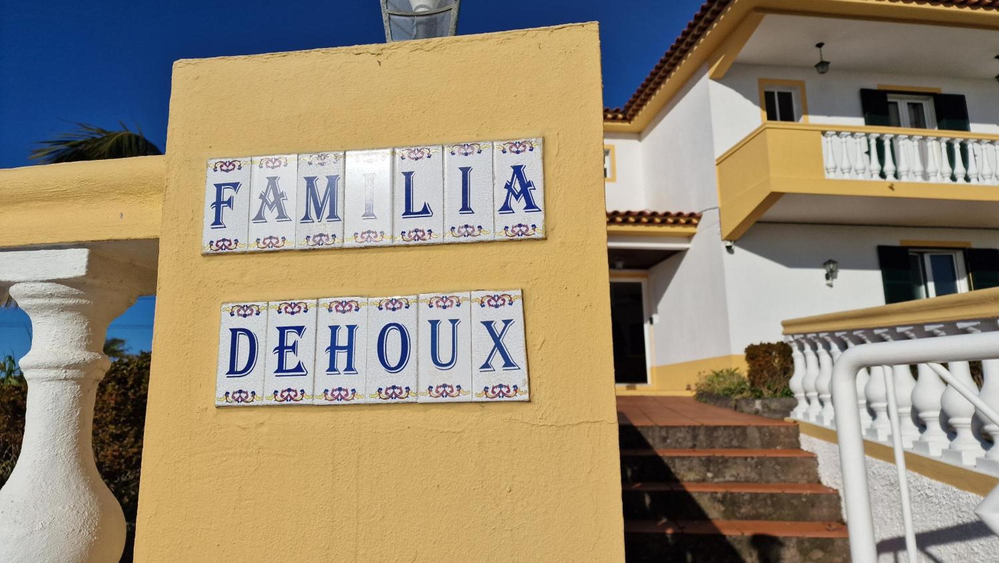 Familia Dehoux Apartment *